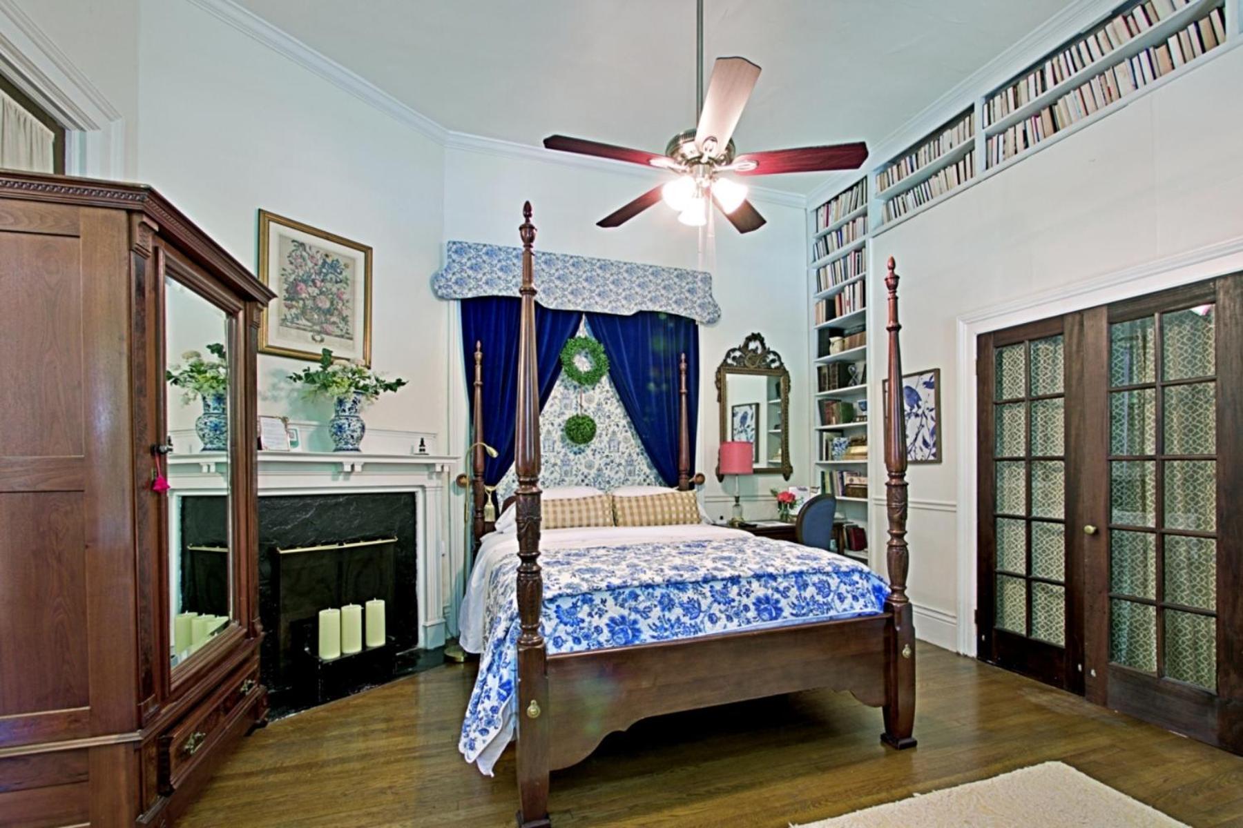 Chesnut Cottage Inn Bed & Breakfast Columbia Exterior photo